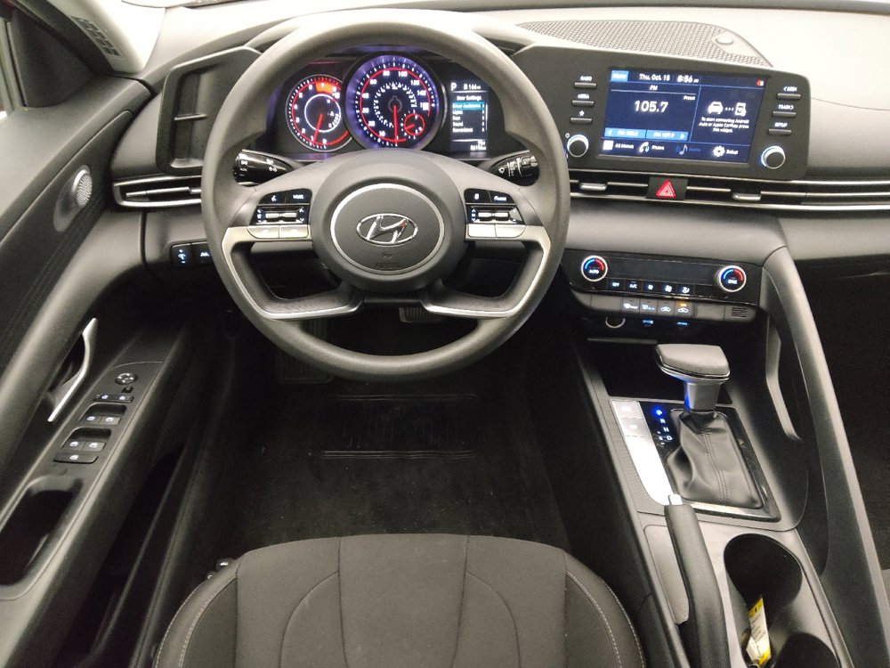 Used 2021 Hyundai Elantra SEL FWD image 22