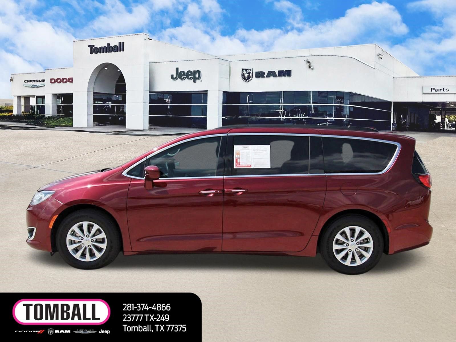 Used 2018 Chrysler Pacifica Touring Plus image 4