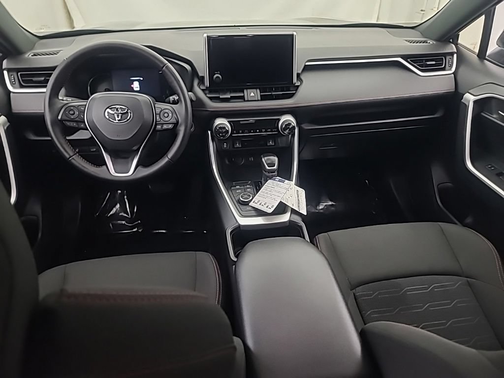Used 2025 Toyota RAV4 SE w/ Weather & Moonroof Package AWD/4WD image 22