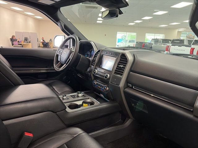 Used 2019 Ford Expedition XLT w/ Equipment Group 202A image 11