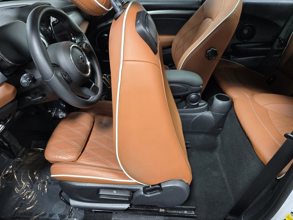 Used 2024 MINI Cooper SE image 30
