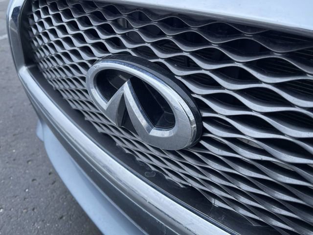 Used 2015 INFINITI Q50 Premium w/ Navigation Package image 32