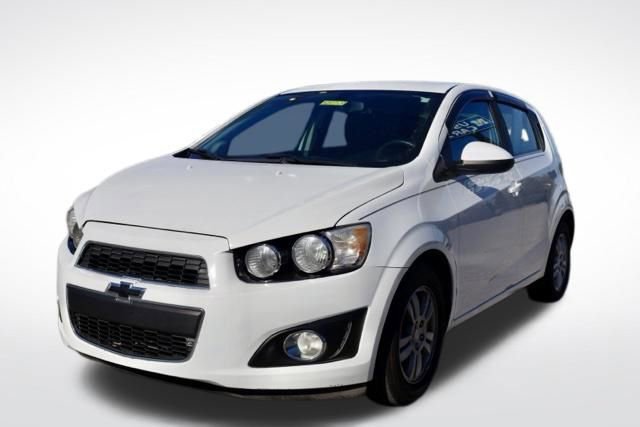 Used 2016 Chevrolet Sonic LT image 6