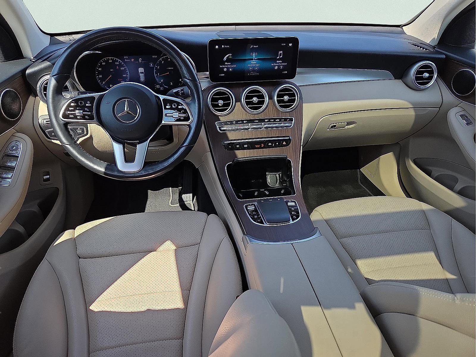 Used 2022 Mercedes-Benz GLC 300 GLC 300 w/ Premium Package Lite image 11