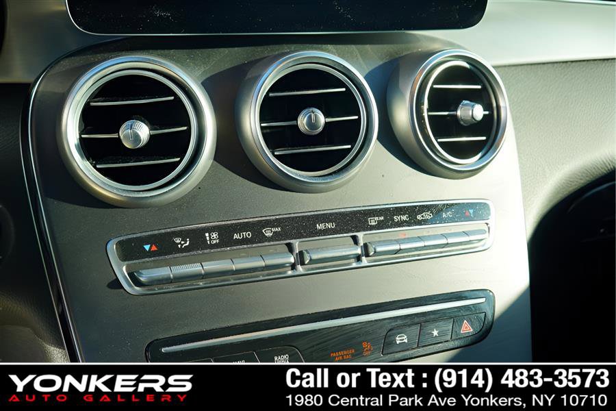 Used 2020 Mercedes-Benz GLC 63 AMG 4MATIC image 44