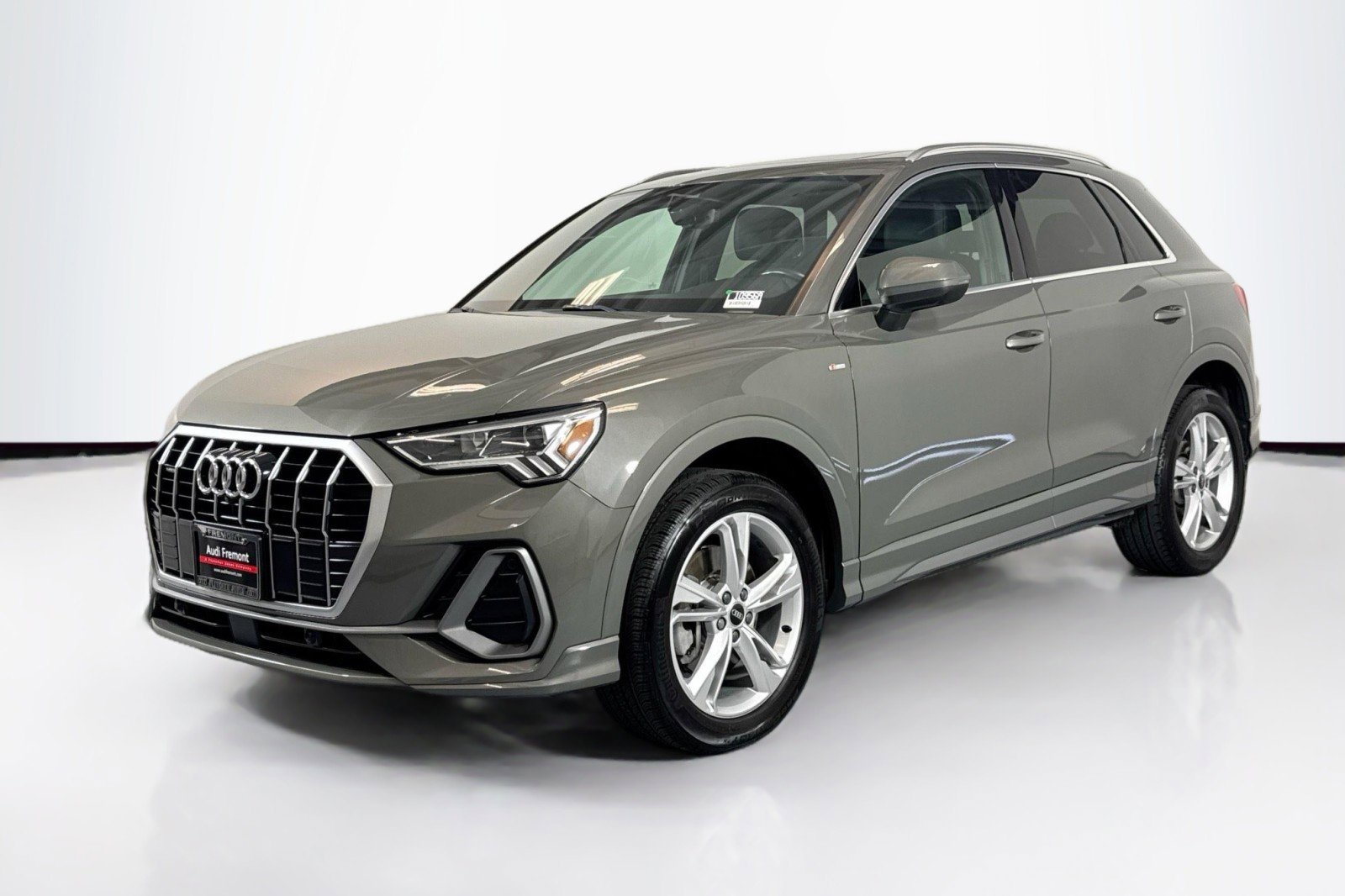 Used 2023 Audi Q3 2.0T Premium Plus w/ Premium Plus Package