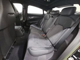Used 2023 Audi e-tron GT Premium Plus AWD/4WD image 2