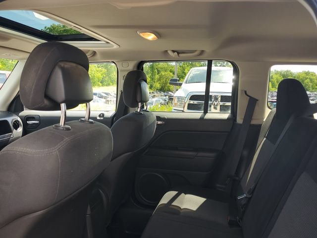 Used 2011 Jeep Patriot Latitude FWD image 8