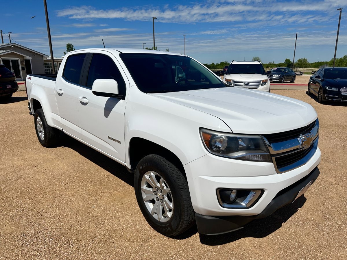 Used 2019 Chevrolet Colorado LT w/ LT Convenience Package AWD/4WD image 3