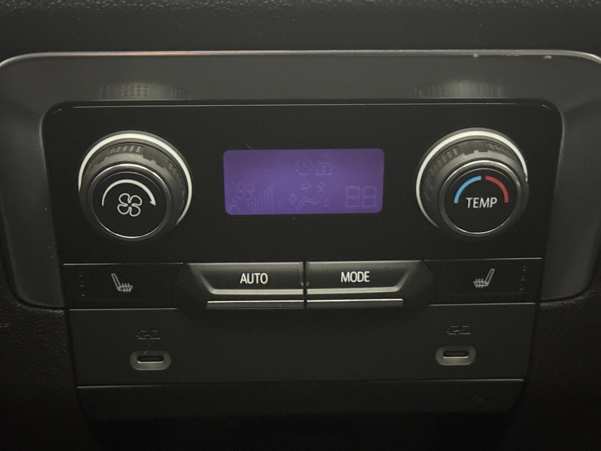 Used 2022 Chevrolet Tahoe RST w/ Sport Performance Package image 21