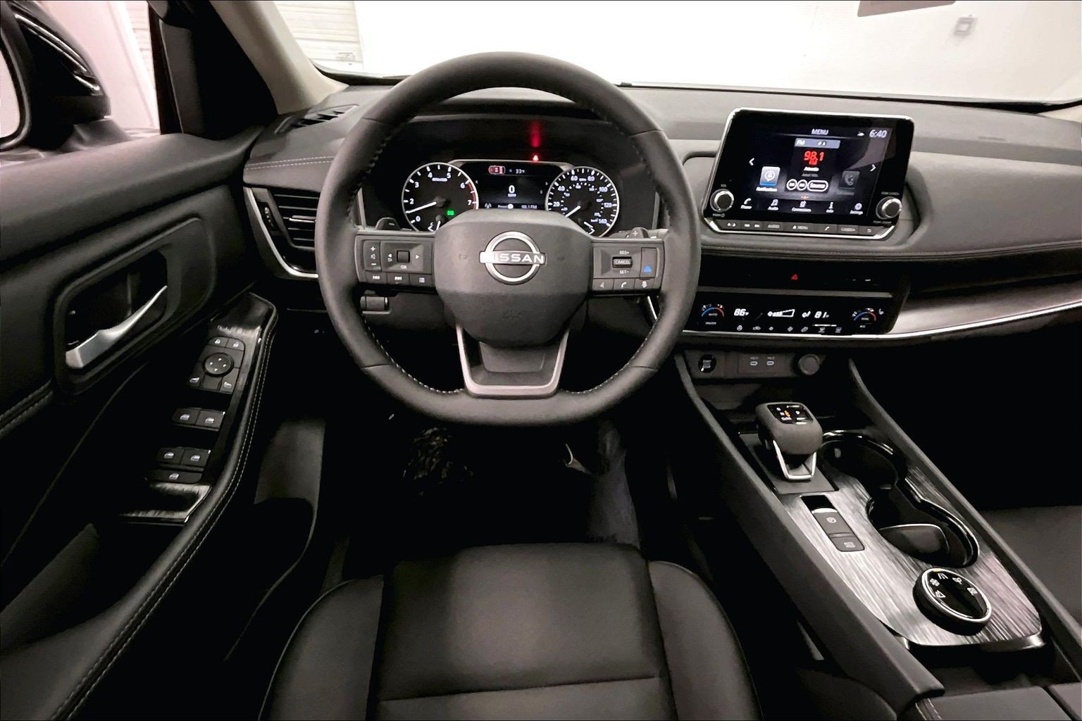 New 2026 Nissan Rogue Dark Armor AWD/4WD image 41