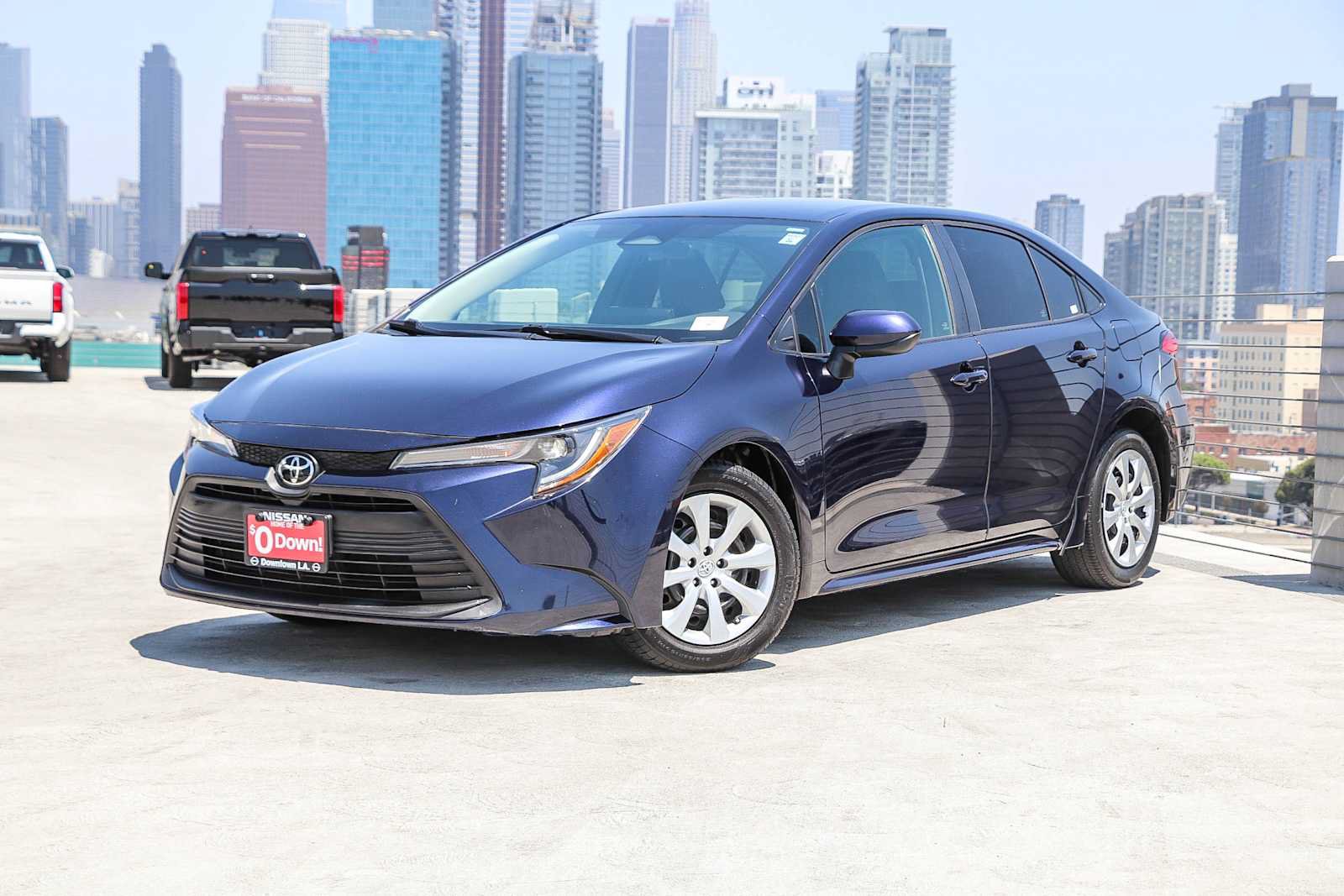 Used 2023 Toyota Corolla LE FWD image 1