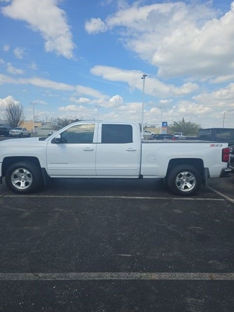 Used 2018 Chevrolet Silverado 1500 LT w/ All Star Edition image 5