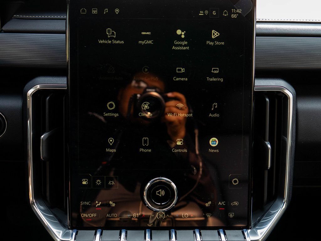 New 2026 GMC Acadia Elevation w/ Black Edition AWD/4WD image 24