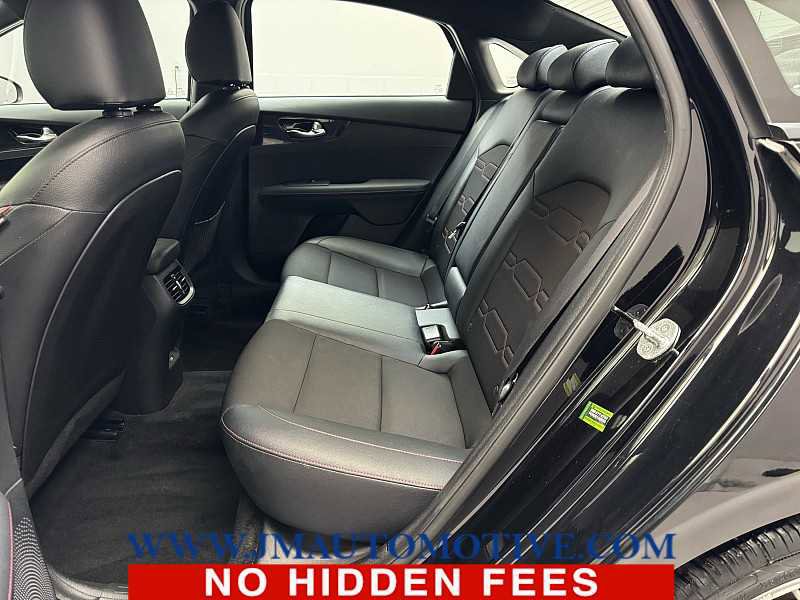 Used 2022 Kia Forte GT image 13