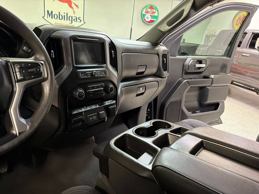Used 2023 Chevrolet Silverado 2500 Custom w/ Custom Value Package AWD/4WD image 27