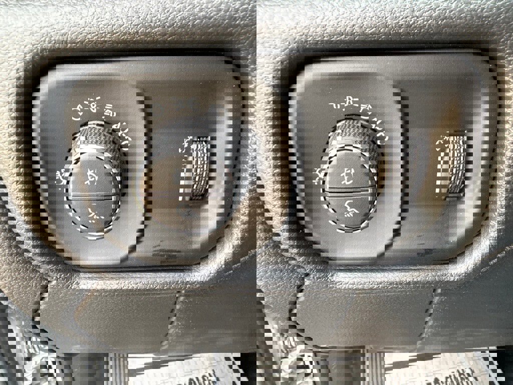 New 2026 RAM 3500 Tradesman image 21