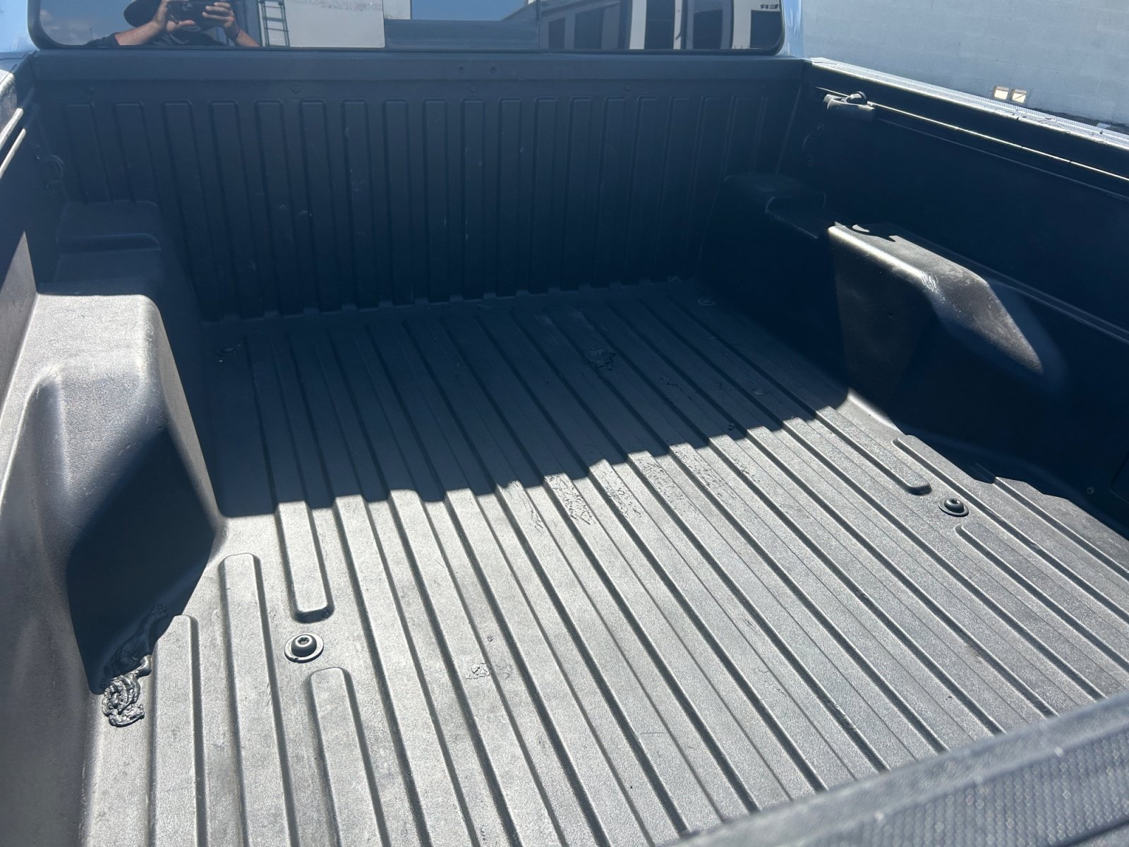 Used 2022 Toyota Tacoma SR5 RWD image 30