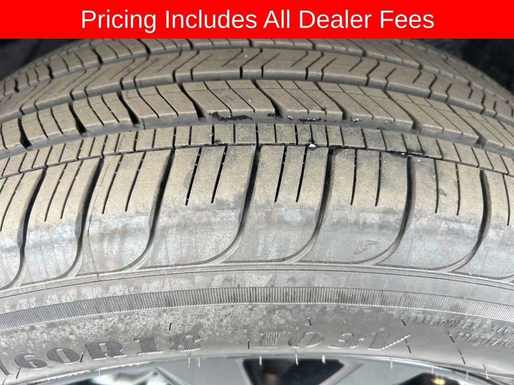 Used 2026 Toyota RAV4 SE w/ Weather Package FWD image 24