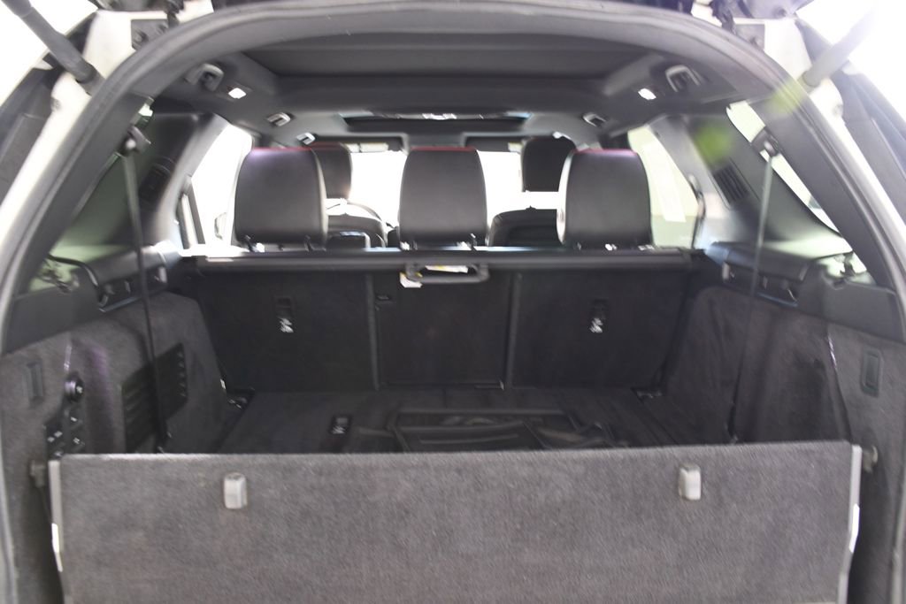 Used 2019 Land Rover Discovery HSE AWD/4WD image 24