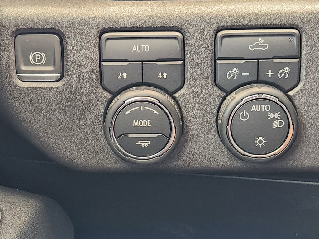 Used 2023 Chevrolet Silverado 1500 LT w/ Protection Package image 24
