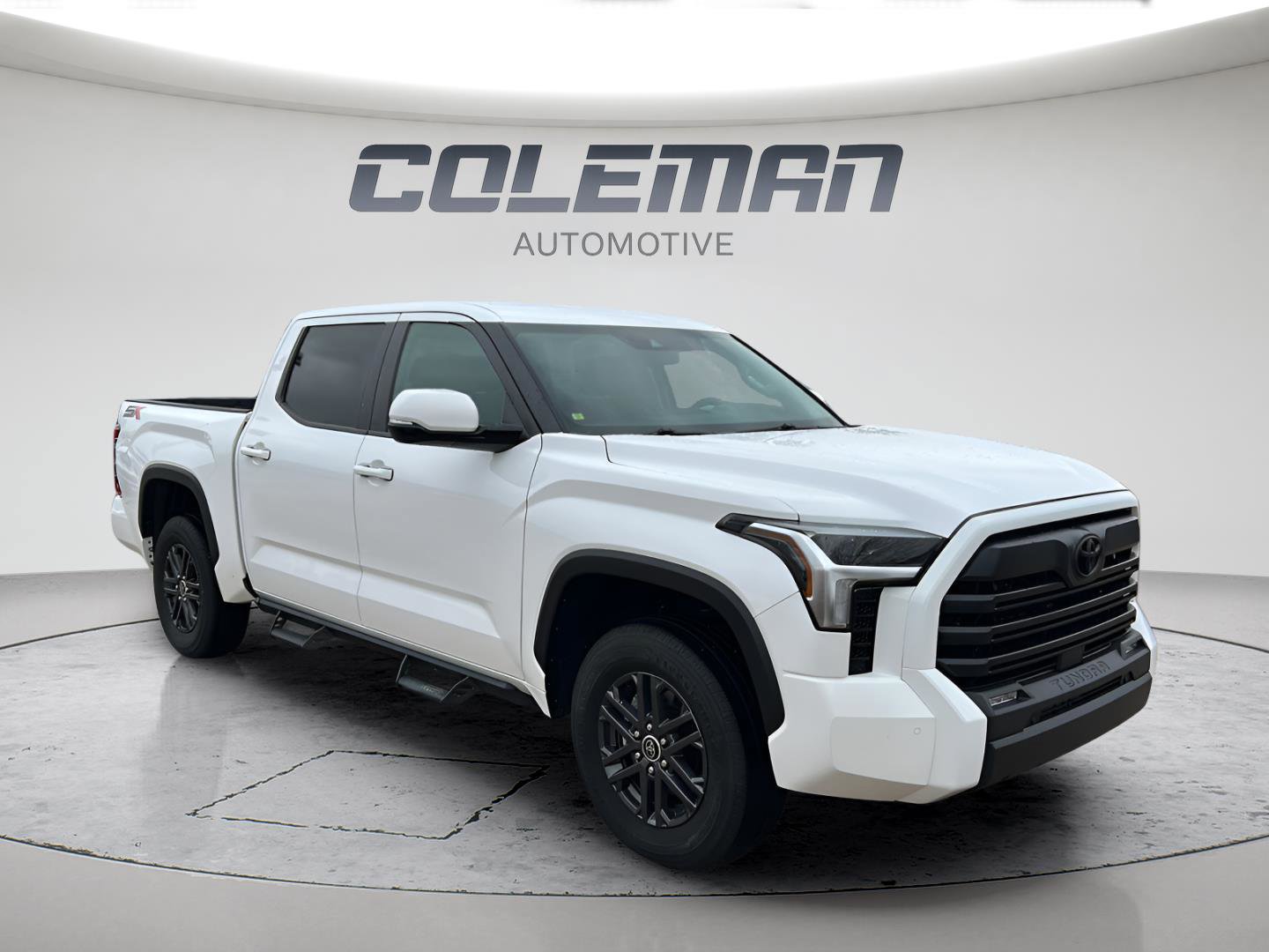 Used 2024 Toyota Tundra SR5 w/ SR5 Convenience Package image 3