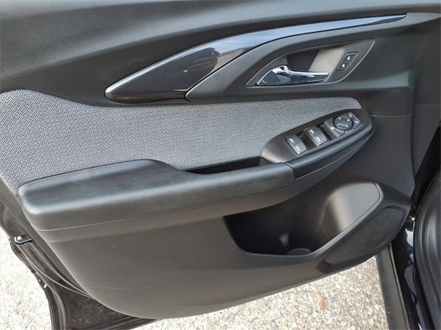 Certified 2023 Chevrolet TrailBlazer LT w/ Convenience Package image 11