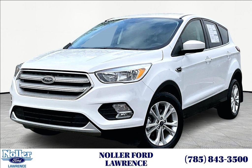 Certified 2019 Ford Escape SE image 1