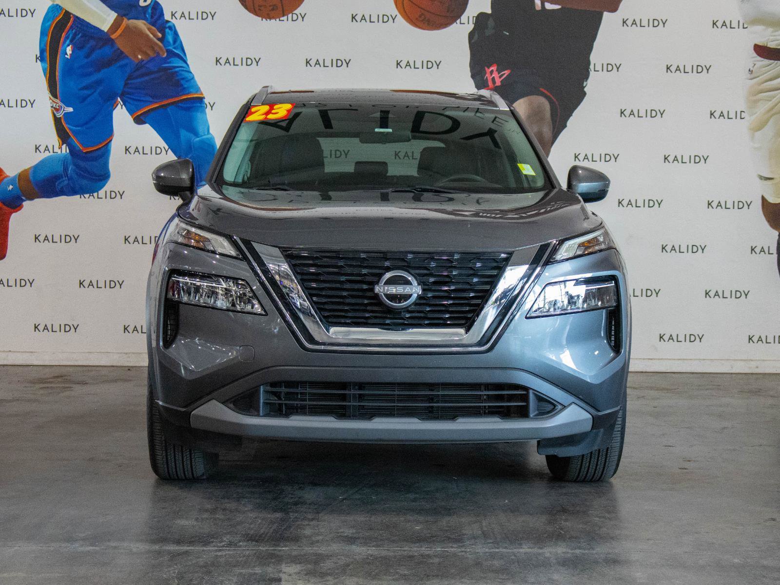 Used 2023 Nissan Rogue SV w/ SV Premium Package image 20