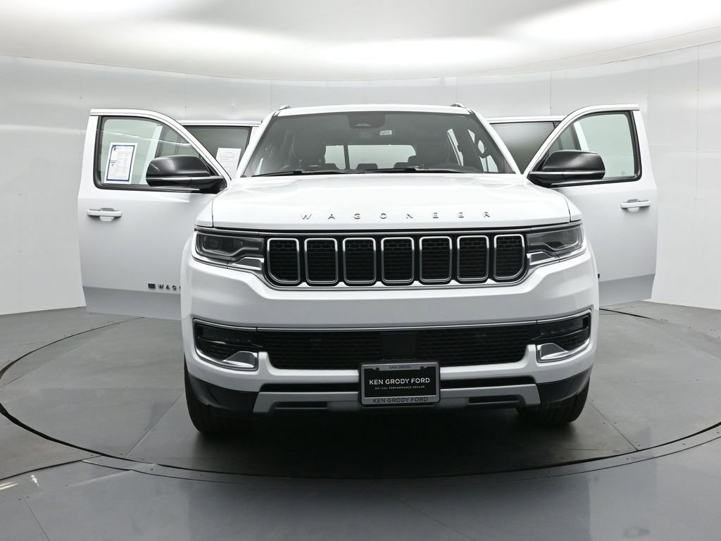 Used 2024 Jeep Wagoneer Series II w/ Flexible Seating Group image 36