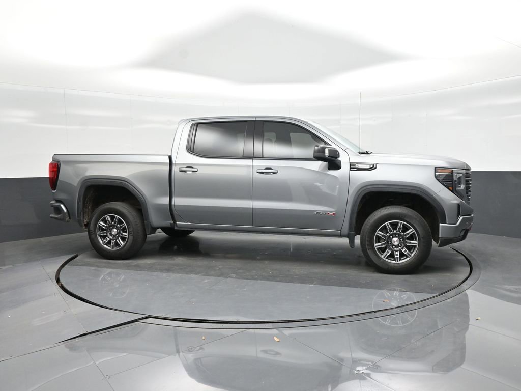 Used 2024 GMC Sierra 1500 AT4 w/ Technology Package image 12