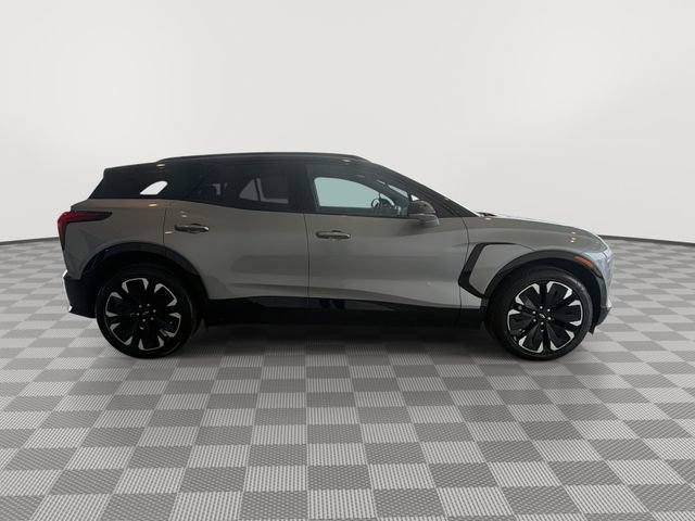 New 2026 Chevrolet Blazer EV RS w/ Super Cruise Package FWD image 12