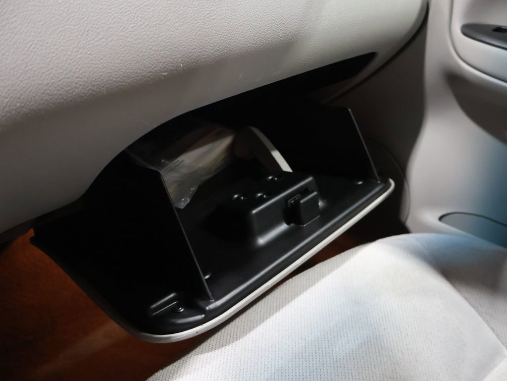 Used 2014 Chevrolet Impala Limited LS image 26