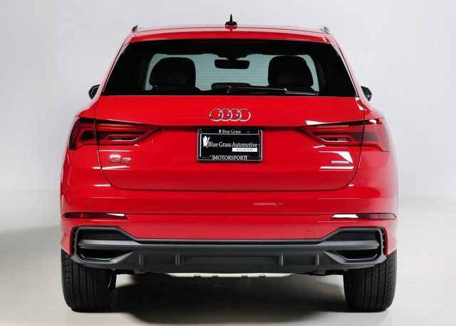 Used 2025 Audi Q3 2.0T Premium w/ Convenience Package AWD/4WD image 7