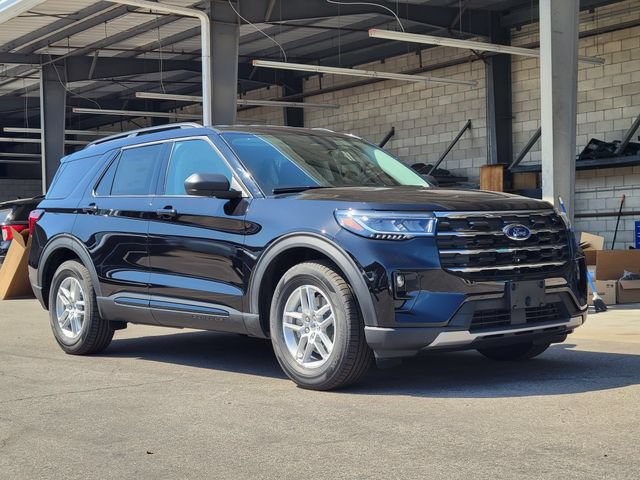 New 2026 Ford Explorer Active w/ Active Comfort Package RWD image 31