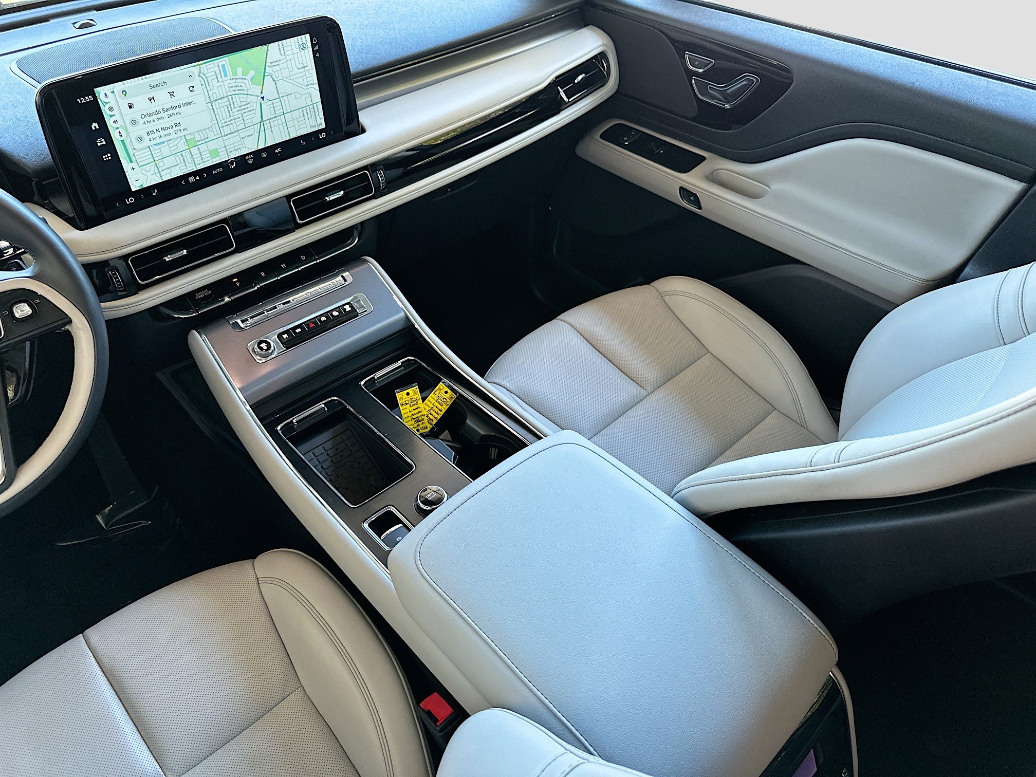 Used 2025 Lincoln Aviator 2WD image 24