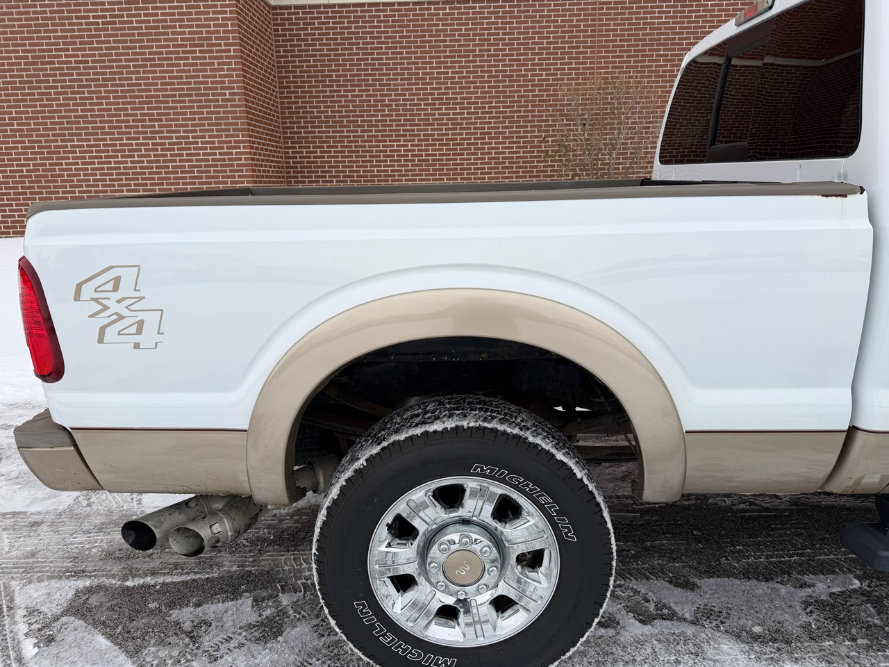 Used 2012 Ford F350 King Ranch w/ King Ranch w/Chrome Pkg image 11