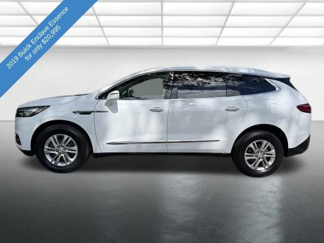 Used 2019 Buick Enclave Essence AWD/4WD image 2