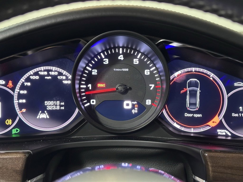 Used 2017 Porsche Panamera 4 image 19