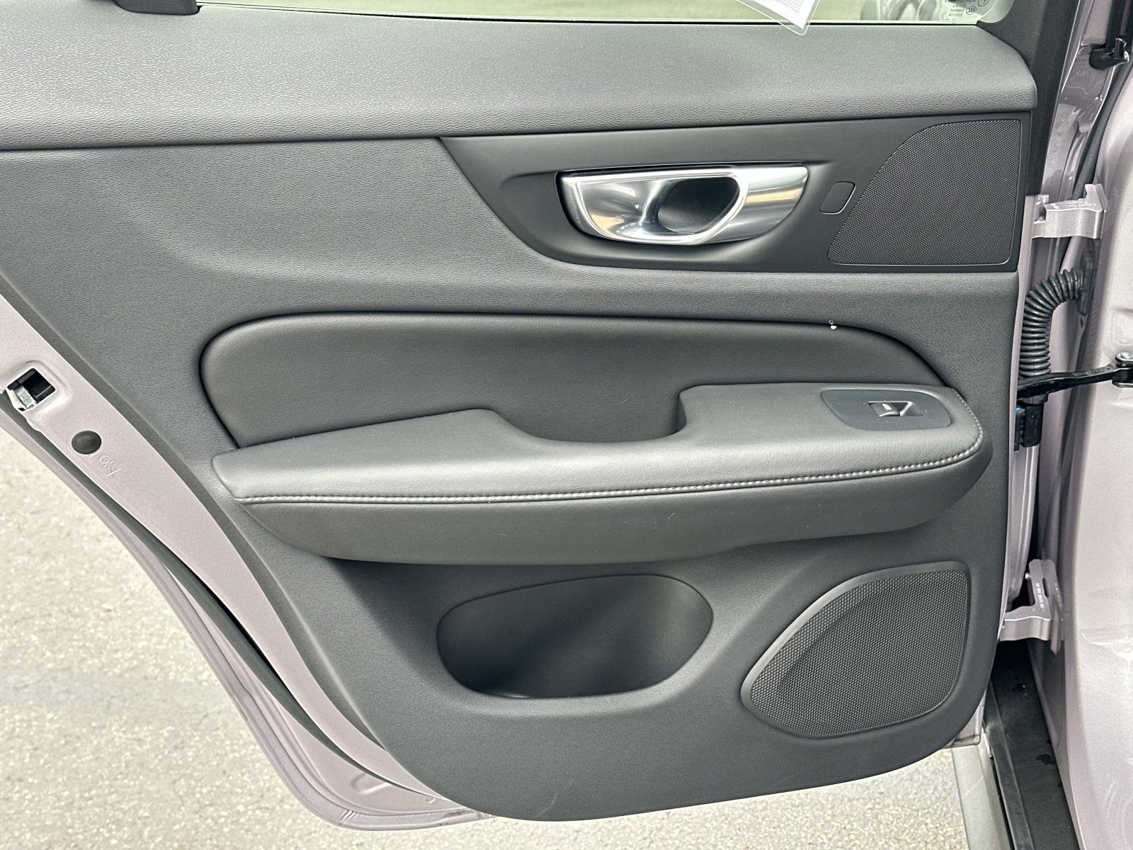 Certified 2026 Volvo V60 B5 Cross Country Plus w/ Climate Package image 20