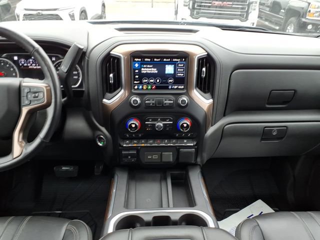 Used 2020 Chevrolet Silverado 1500 High Country w/ Technology Package AWD/4WD image 13