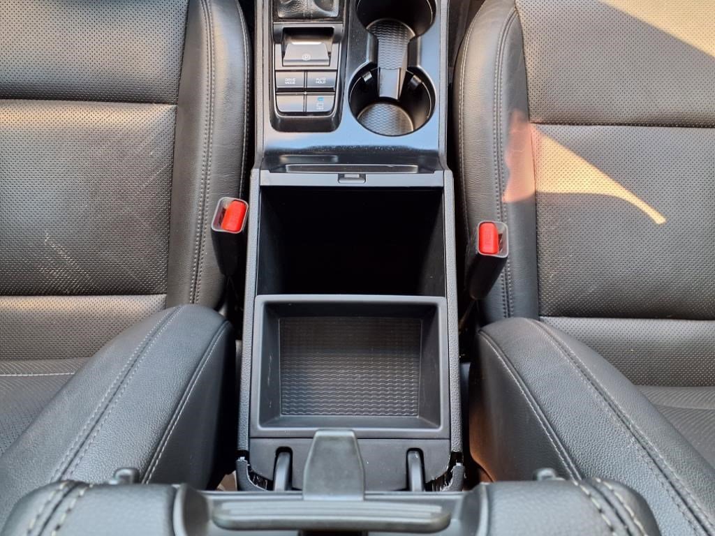 Used 2021 Hyundai Tucson Ultimate w/ Cargo Package image 17