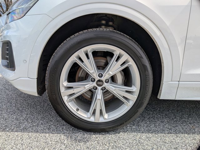 Certified 2023 Audi Q8 Premium Plus w/ Premium Plus Package image 25