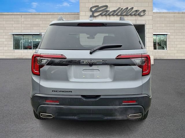 Used 2023 GMC Acadia SLE w/ Driver Convenience Package image 6