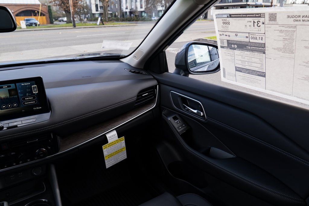 New 2026 Nissan Rogue Platinum AWD/4WD image 10