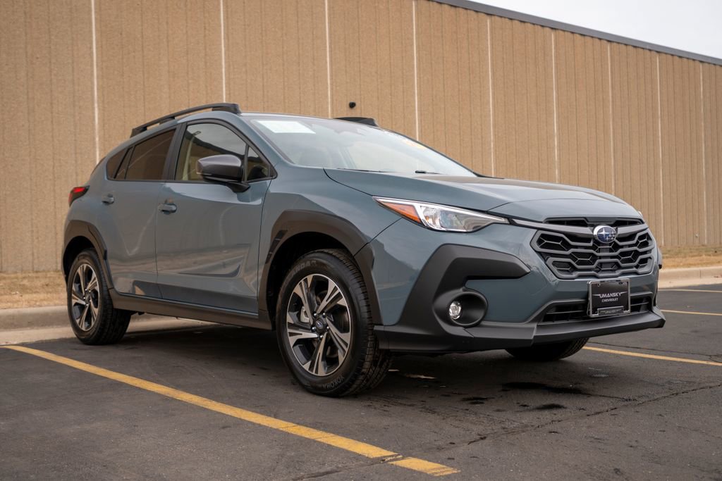 Used 2024 Subaru Crosstrek 2.0i Premium image 2