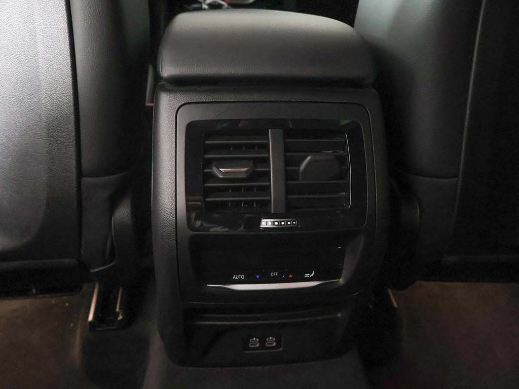 Used 2024 BMW X3 xDrive30i AWD/4WD image 49
