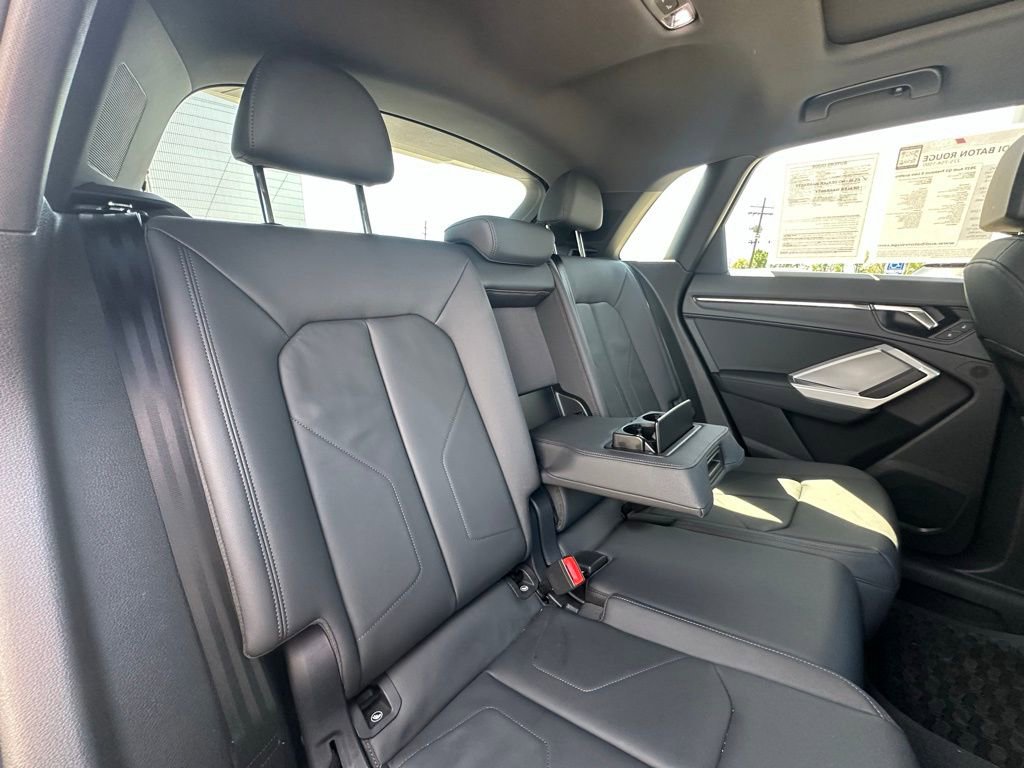 Certified 2025 Audi Q3 2.0T Premium w/ Convenience Package image 27