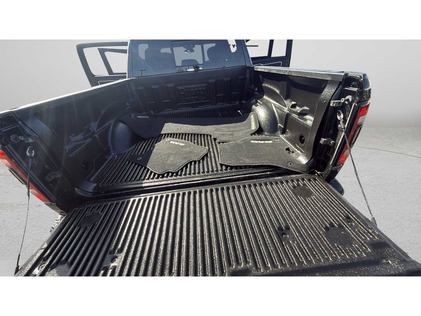 Used 2021 RAM 1500 Big Horn image 18