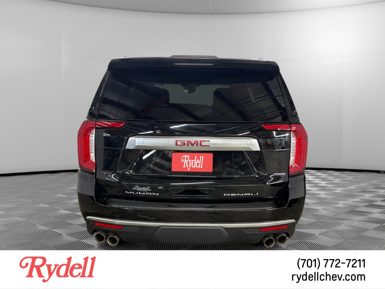 Used 2024 GMC Yukon Denali w/ Denali Reserve Package AWD/4WD image 4